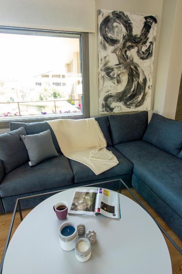 Chic And Minimalistic With Sea View Apartment